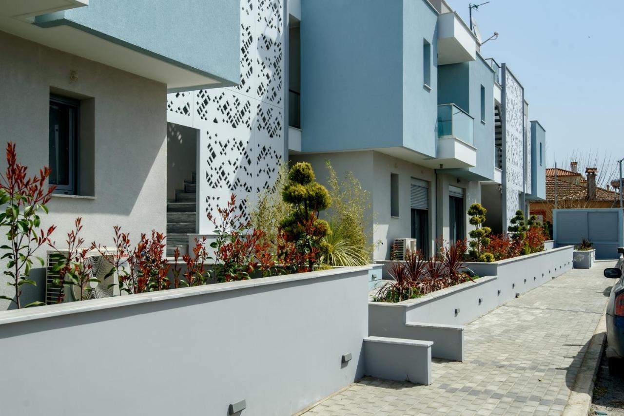 Itaka Studio Apartments - Halkidiki Suites Com Никити Экстерьер фото